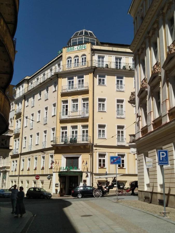 Hotel Flora Маріанські Лазні Екстер'єр фото